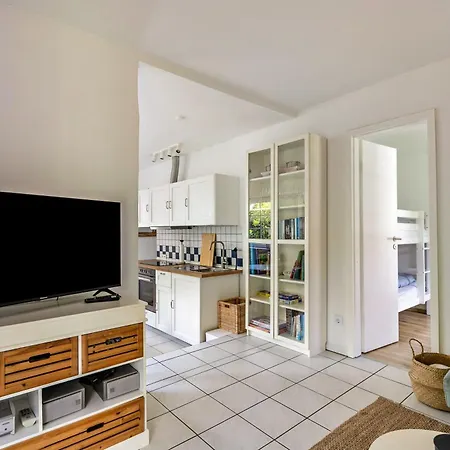 Block Apartment