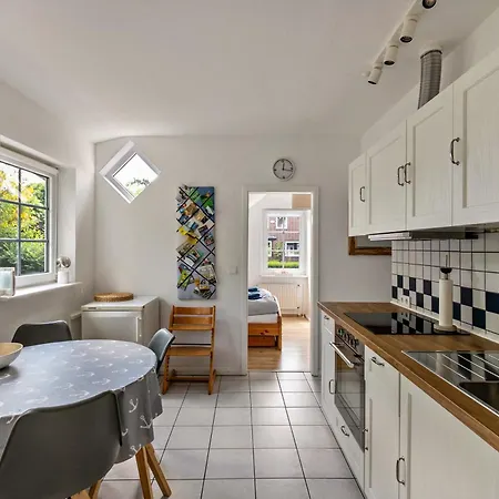 Block Apartment Schiedenhohlweg